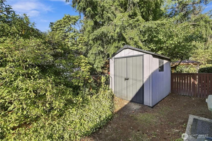 Property photo for 22221 92nd Avenue W, Edmonds photo 20