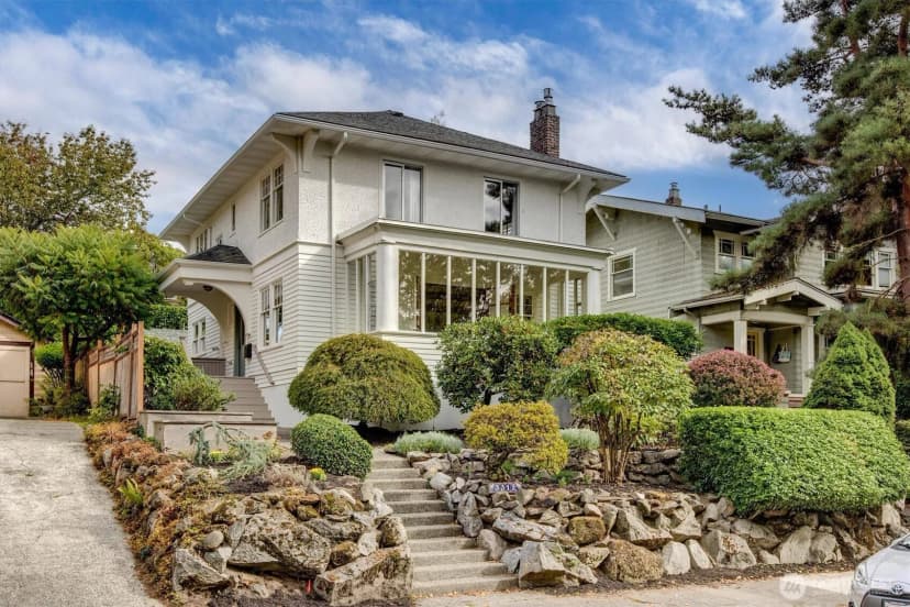 Property photo for 3312 Hunter Boulevard S, Seattle