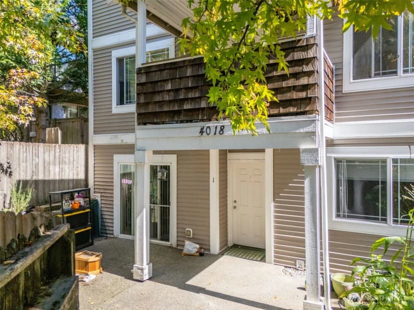 Property photo for 4018 California Avenue Sw, Seattle photo 28