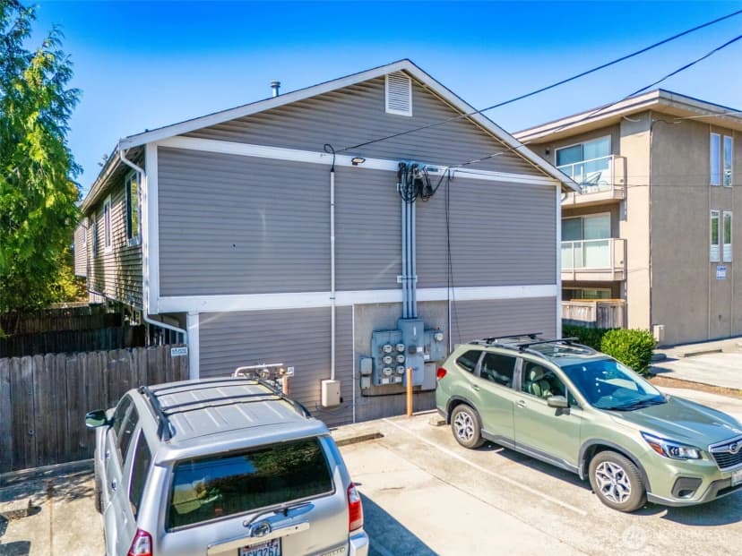 Property photo for 4018 California Avenue Sw, Seattle photo 20