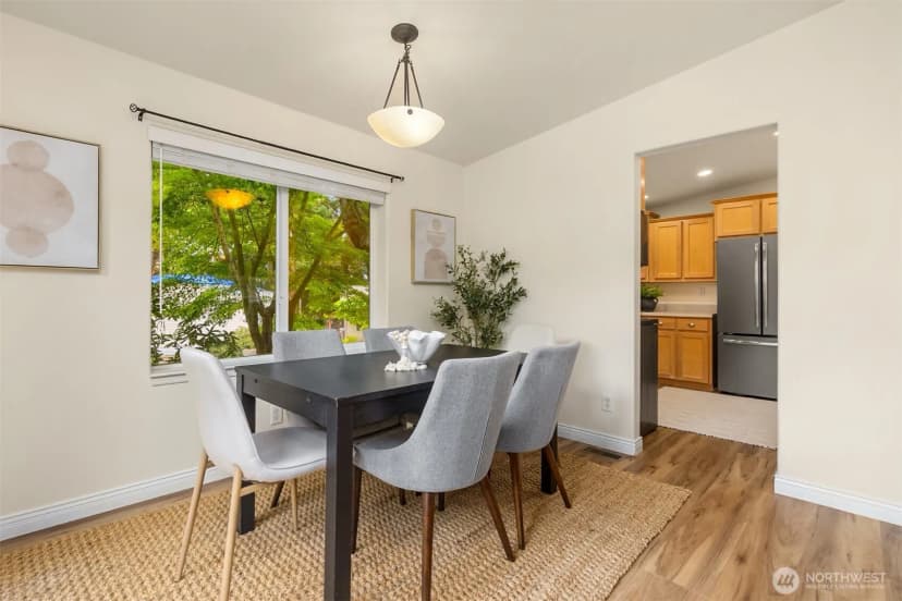 Property photo for 216 Madrona Way Ne, Bainbridge Island photo 6