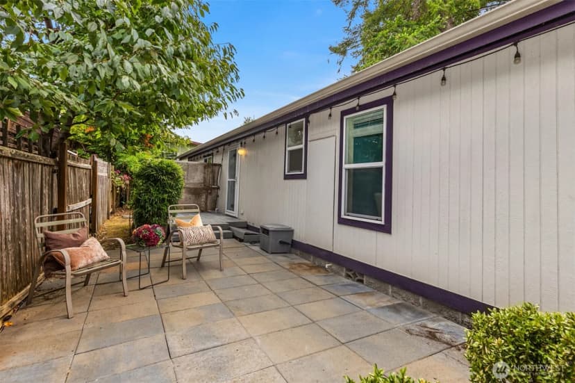 Property photo for 216 Madrona Way Ne, Bainbridge Island photo 15