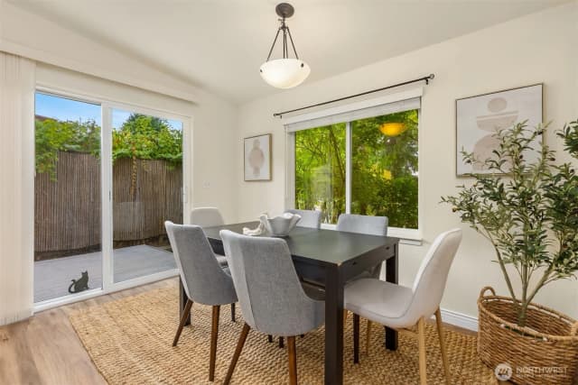 Property photo for 216 Madrona Way Ne, Bainbridge Island photo 5
