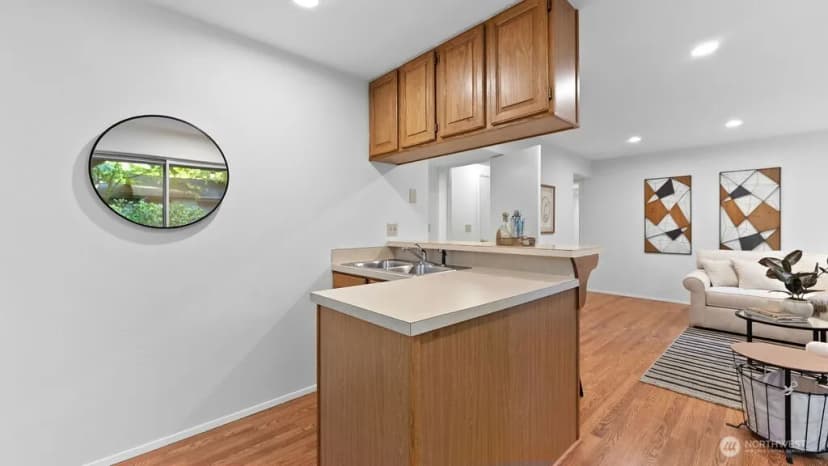 Property photo for 11426 Se 67th Place, Bellevue photo 23