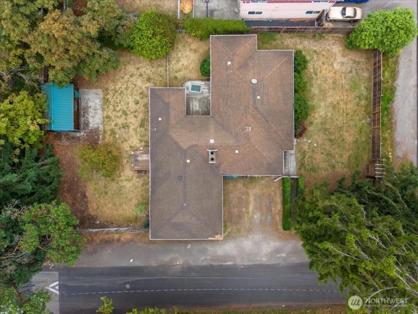 Property photo for 13111 Ashworth Avenue N, Seattle photo 30