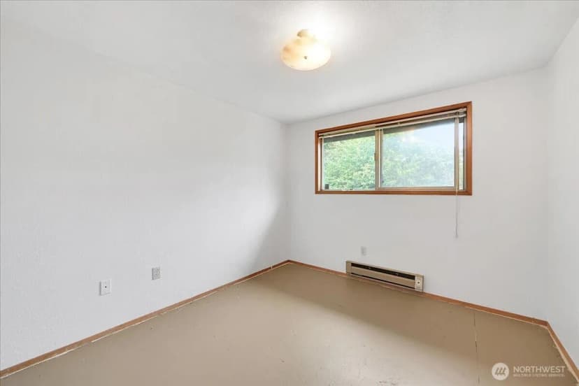Property photo for 13111 Ashworth Avenue N, Seattle photo 18