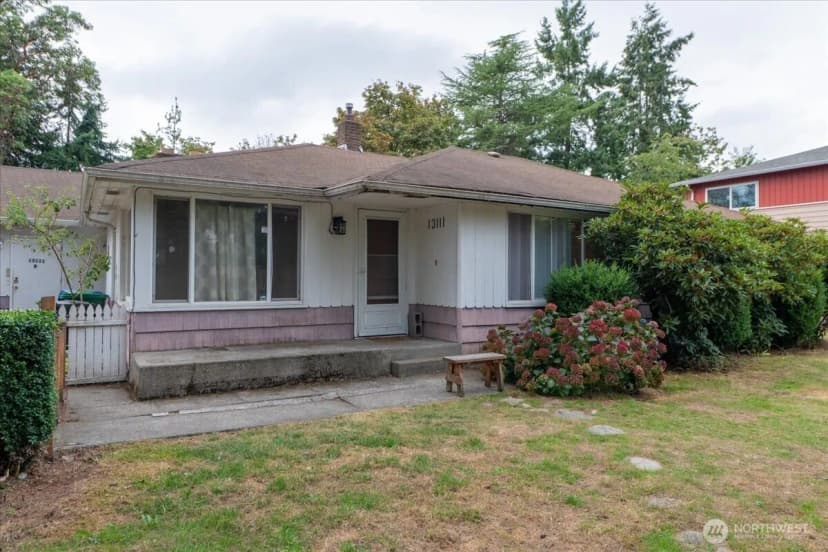 Property photo for 13111 Ashworth Avenue N, Seattle photo 26