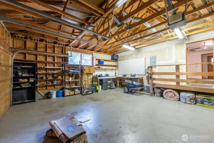 Property photo for 13111 Ashworth Avenue N, Seattle photo 20