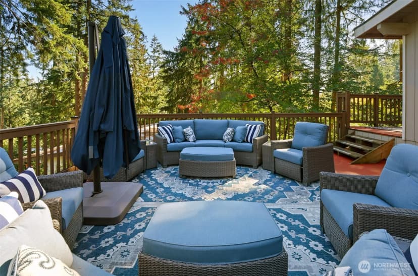 Property photo for 1115 Wildwood Boulevard Sw, Issaquah photo 32