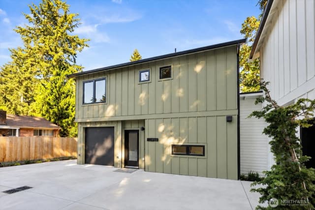 Property photo for 11349 23rd Avenue Ne #b, Seattle