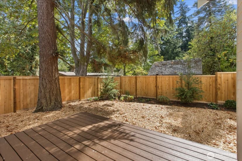 Property photo for 11349 23rd Avenue Ne #b, Seattle photo 6