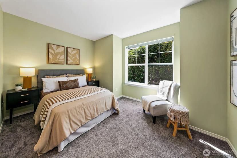 Property photo for 1313 N 95th Street, Seattle photo 8