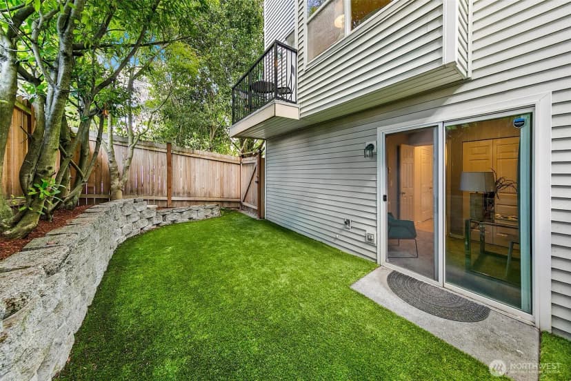 Property photo for 1313 N 95th Street, Seattle photo 16