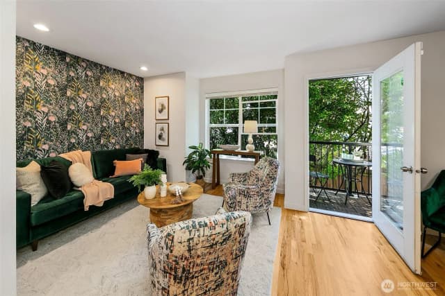 Property photo for 1313 N 95th Street, Seattle photo 3