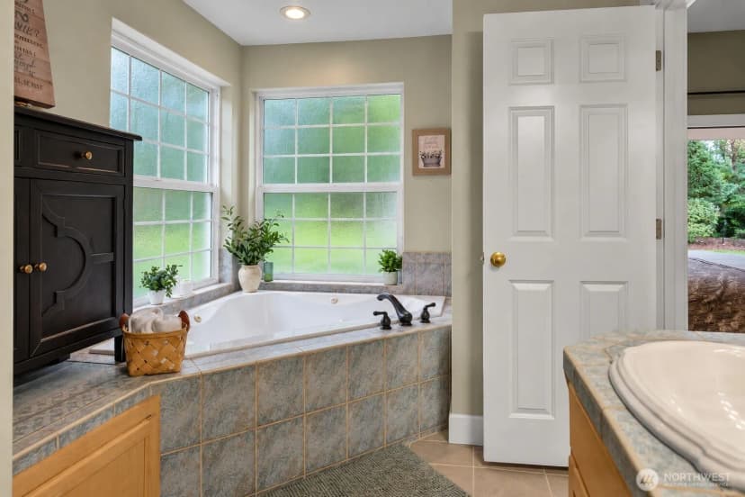 Property photo for 9109 69th Avenue Nw, Gig Harbor photo 24