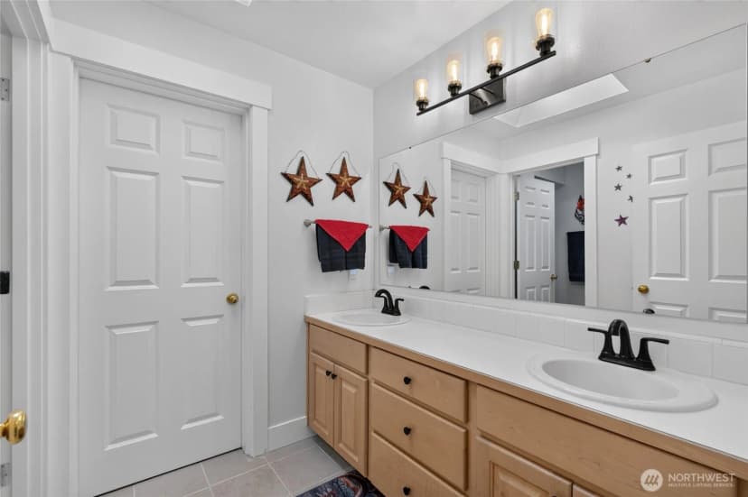 Property photo for 9109 69th Avenue Nw, Gig Harbor photo 31