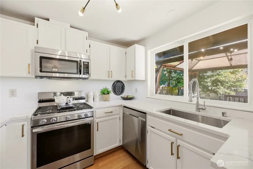 Property photo for 108 Mountain View Street, Granite Falls photo 8
