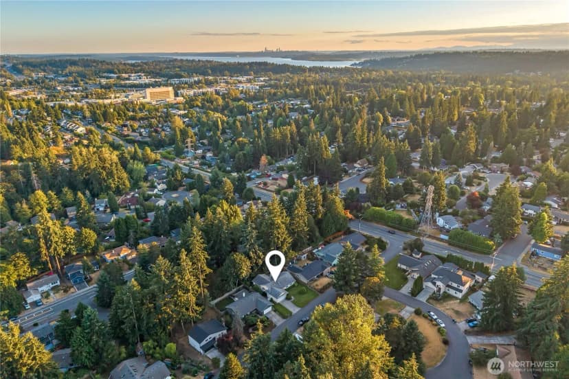Property photo for 12509 Ne 138th Place, Kirkland photo 37