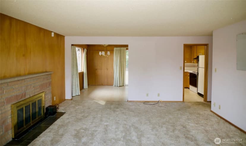 Property photo for 16333 Densmore Avenue N, Shoreline photo 6