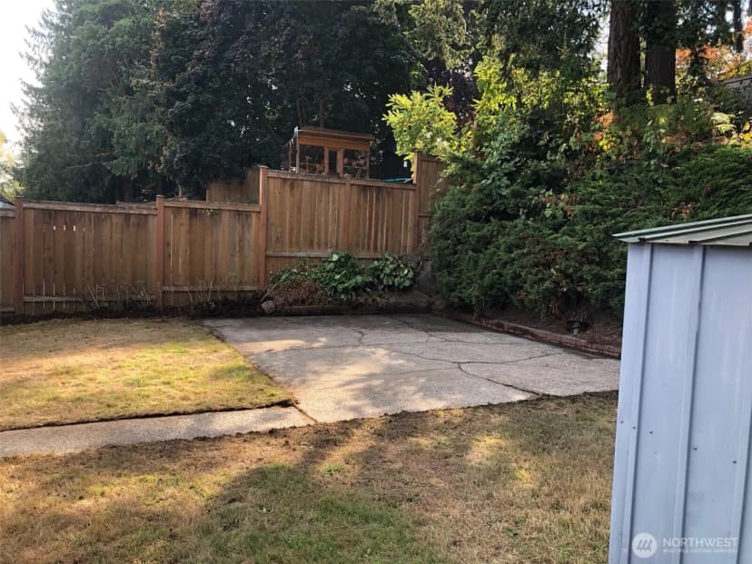 Property photo for 16333 Densmore Avenue N, Shoreline photo 19