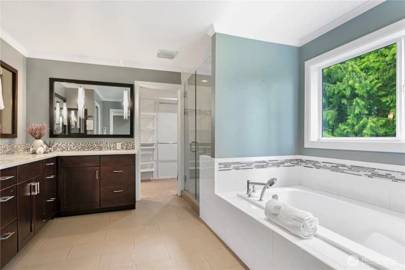 Property photo for 2110 216th Place Ne, Sammamish photo 20