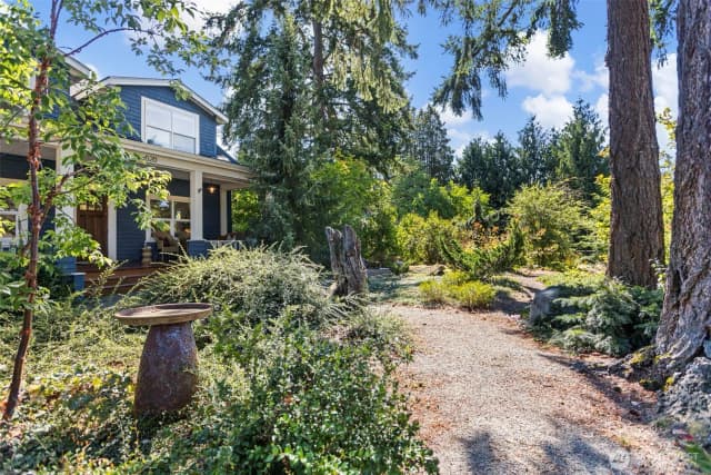 Property photo for 15520 Burke Avenue N, Shoreline