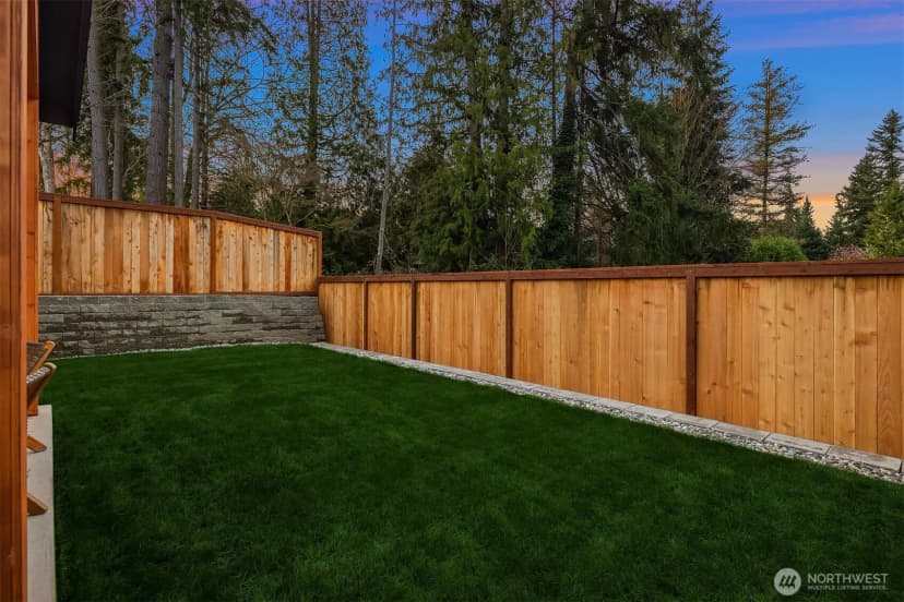 Property photo for 13728 Ne 101st Street, Kirkland photo 19