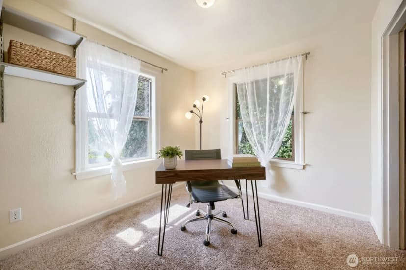 Property photo for 909 Sw Langston Road, Renton photo 12