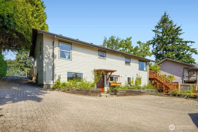 Property photo for 909 Sw Langston Road, Renton photo 20