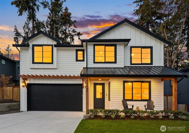Property photo for 13662 Ne 101st Street, Kirkland