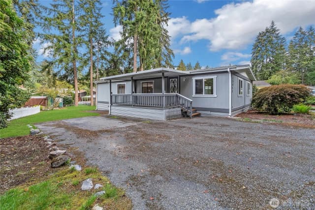 Property photo for 12608 115th Avenue Ct E #152, Puyallup photo 2