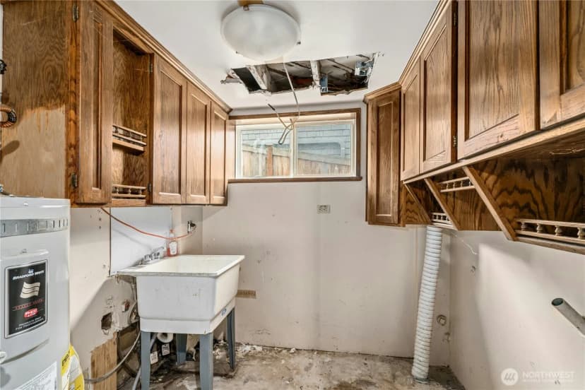 Property photo for 3438 10th Avenue W, Seattle photo 33