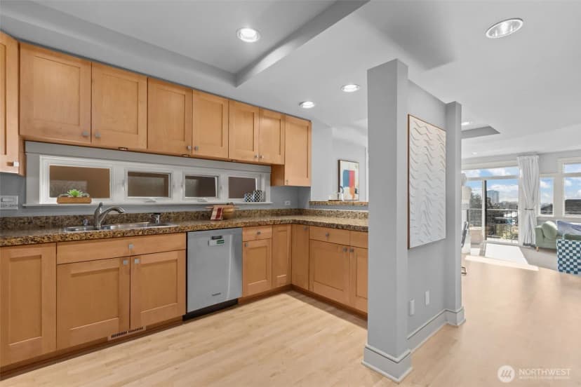 Property photo for 116 Aloha Street #116, Seattle photo 12