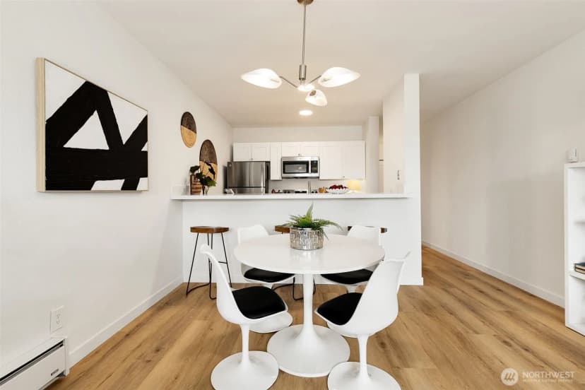 Property photo for 5824 Ne 75th Street #d-307, Seattle photo 11