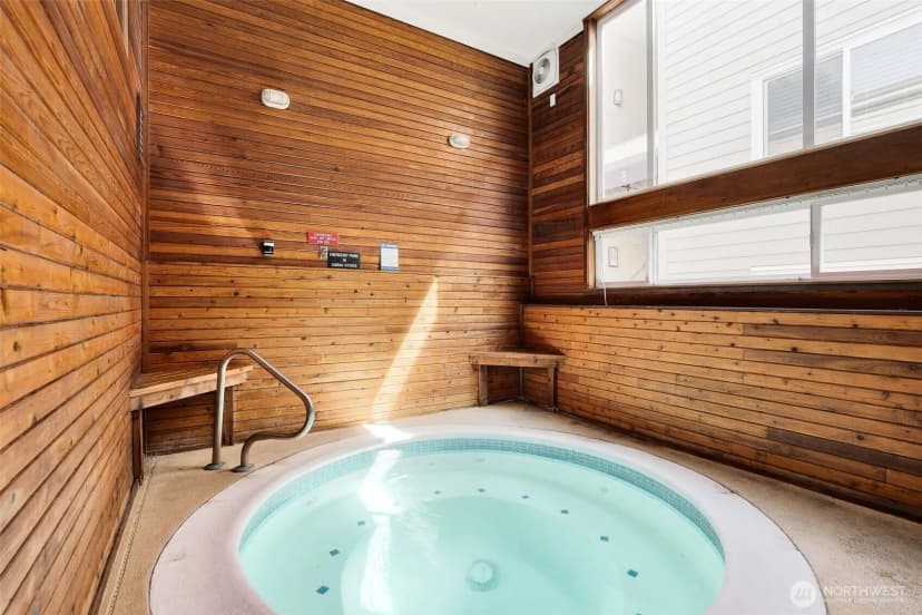 Property photo for 5824 Ne 75th Street #d-307, Seattle photo 23