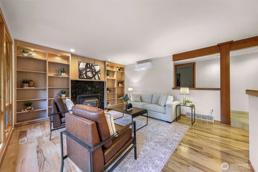 Property photo for 21608 Ne 24th Street, Sammamish photo 15