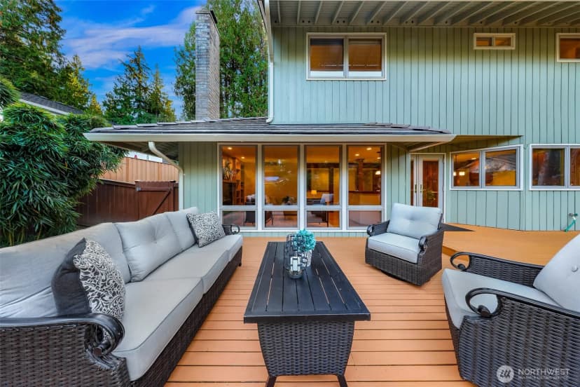 Property photo for 21608 Ne 24th Street, Sammamish photo 28