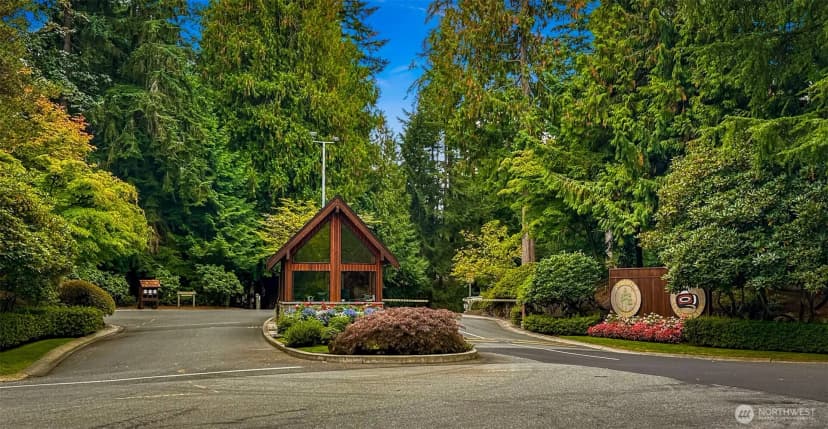 Property photo for 21608 Ne 24th Street, Sammamish photo 36