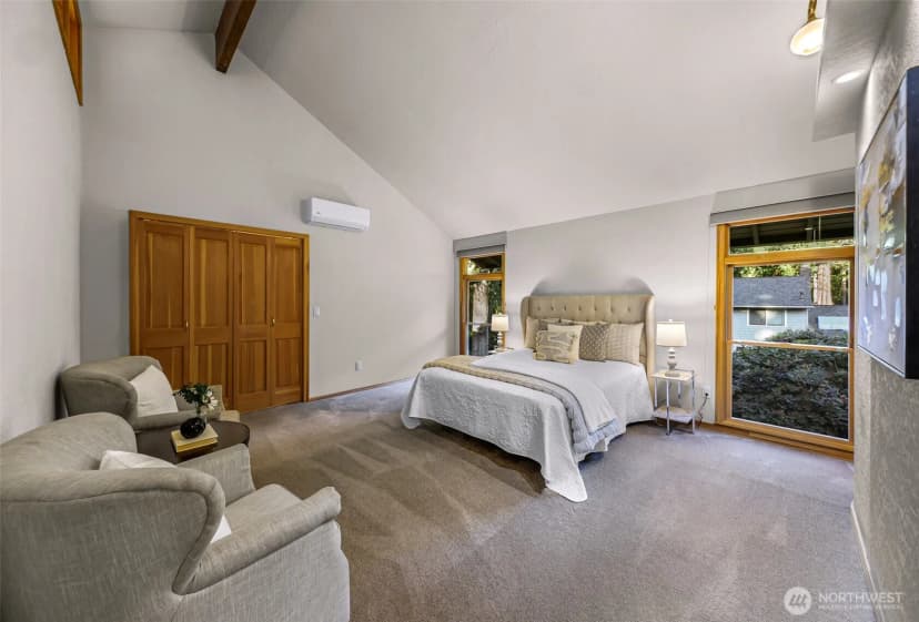 Property photo for 21608 Ne 24th Street, Sammamish photo 19