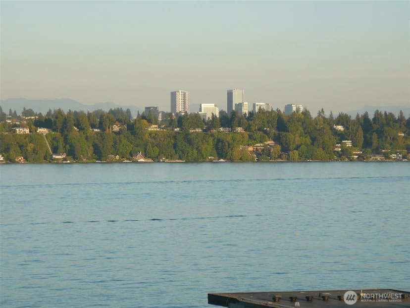 Property photo for 2040 43rd Avenue E #415, Seattle photo 17