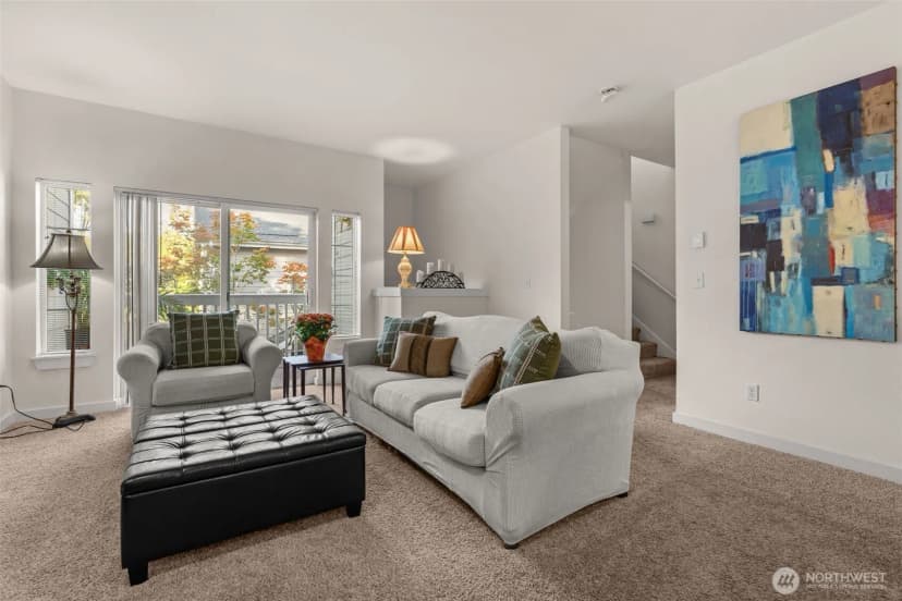 Property photo for 9700 Ravenna Avenue Ne #11, Seattle photo 4
