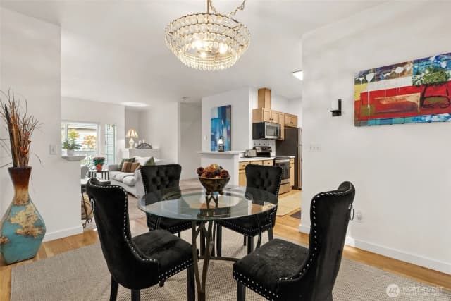 Property photo for 9700 Ravenna Avenue Ne #11, Seattle photo 5