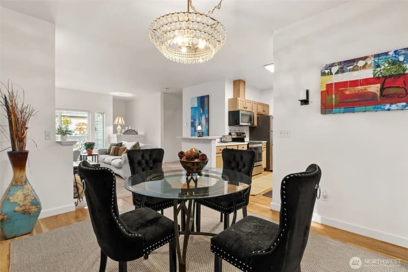 Property photo for 9700 Ravenna Avenue Ne #11, Seattle photo 5