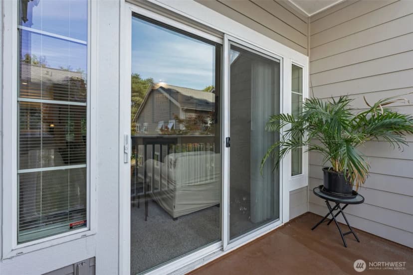 Property photo for 9700 Ravenna Avenue Ne #11, Seattle photo 13