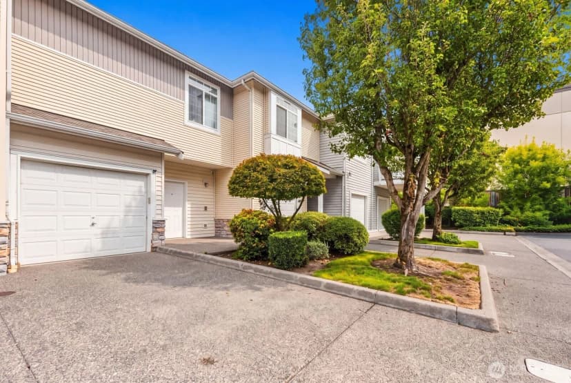 Property photo for 6832 20th Street E #4, Fife photo 2