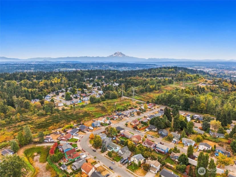 Property photo for 6721 20th Street Ne, Tacoma photo 36