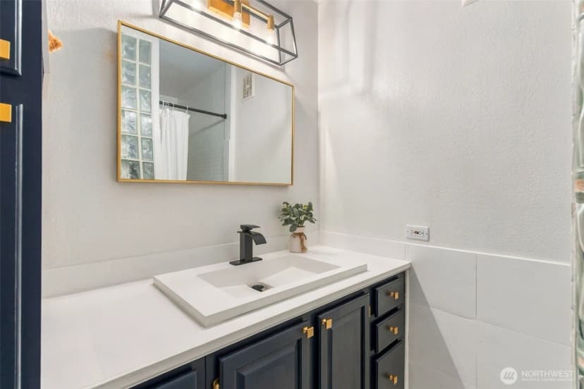 Property photo for 6721 20th Street Ne, Tacoma photo 24