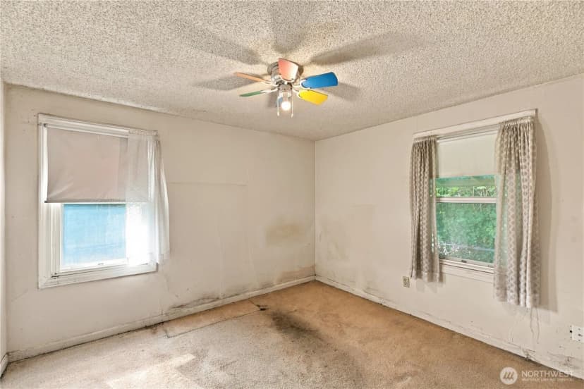 Property photo for 10863 Roseberg Avenue S, Seattle photo 11