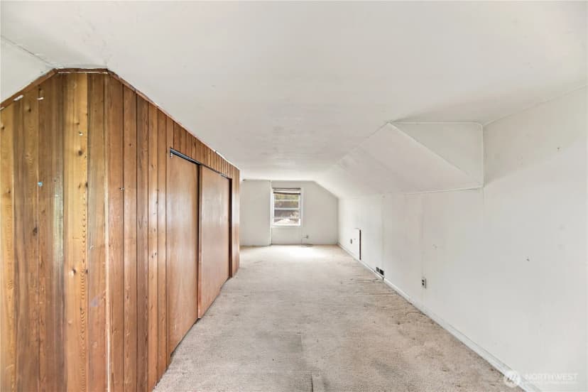 Property photo for 10863 Roseberg Avenue S, Seattle photo 13