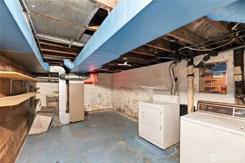 Property photo for 10863 Roseberg Avenue S, Seattle photo 18